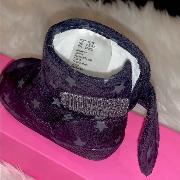 H&M Infant Sueded Fleece Lined Boots w/Stars Size 2.5-3.5 Black/Grey - Picture 3 of 6